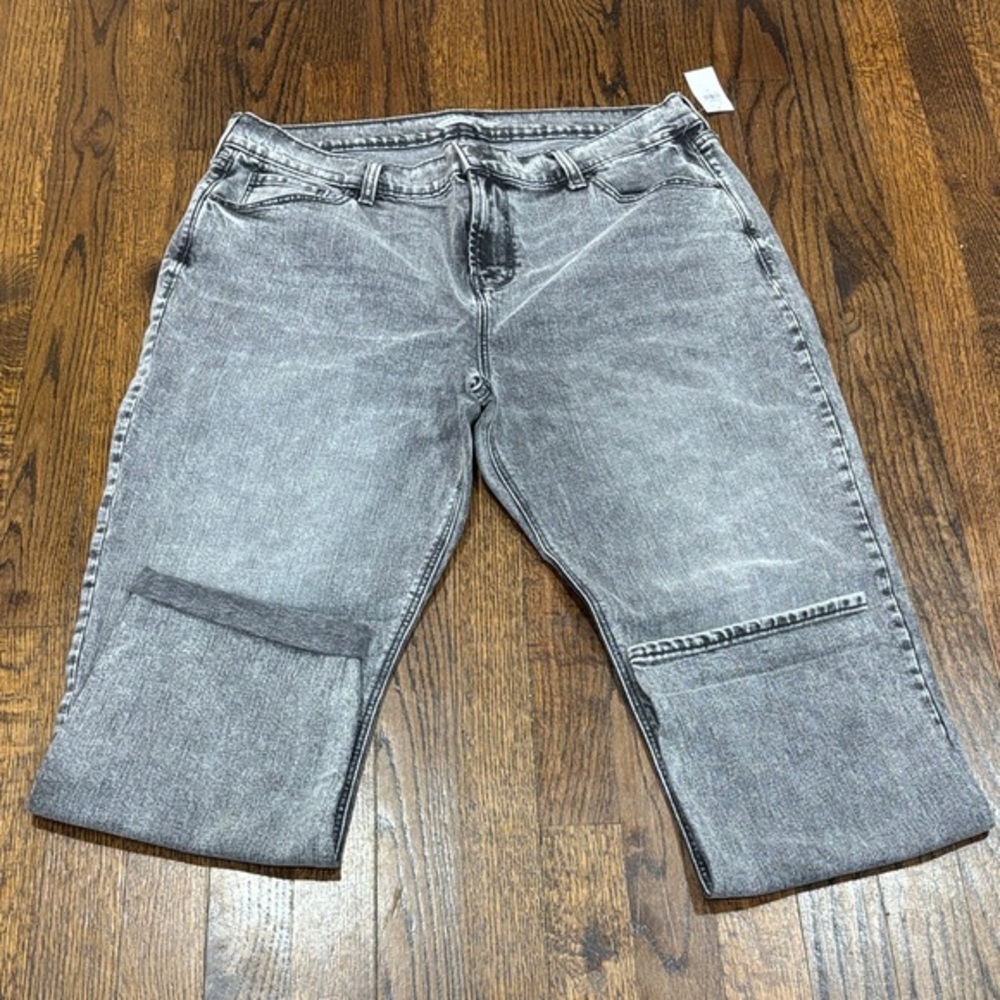 Old navy black washed boyfriend mid rise Jeans size 14